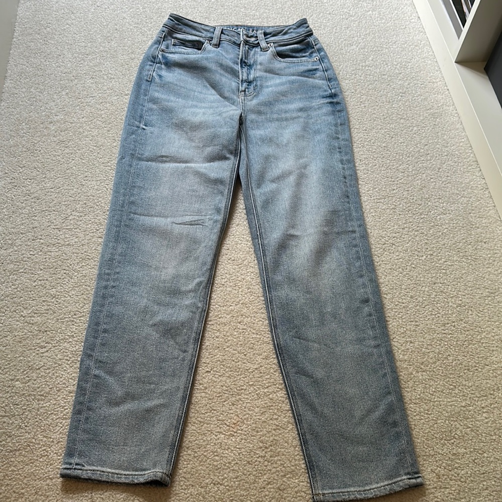 American Eagle Mom jeans